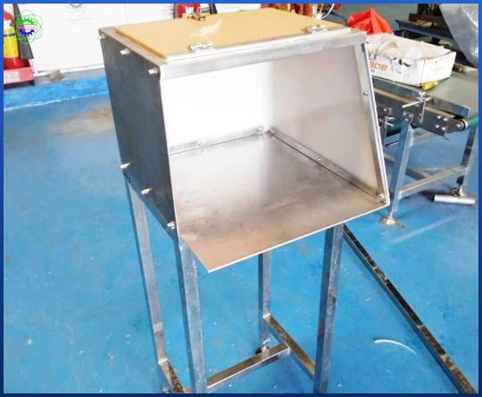 Thùng chứa sản phẩm lỗi
